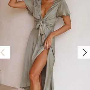 Billy J Satin Style Dress